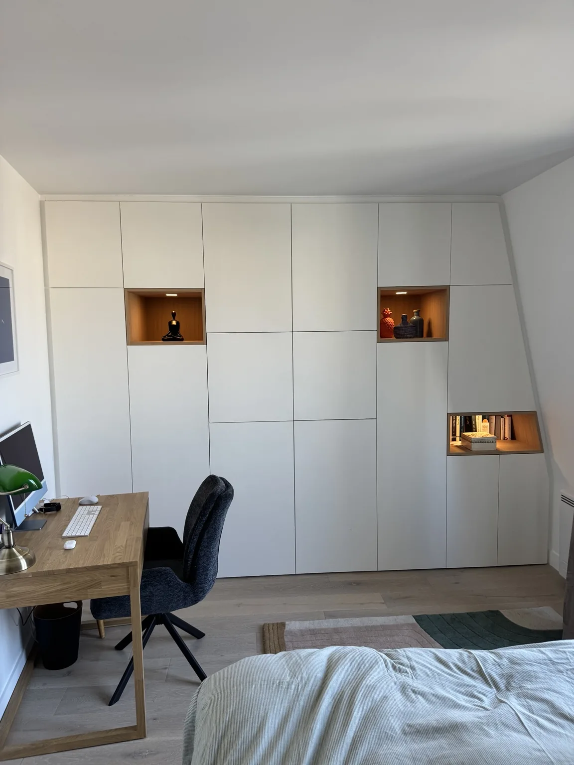Dressing et placards sur mesure avec niches éclairées